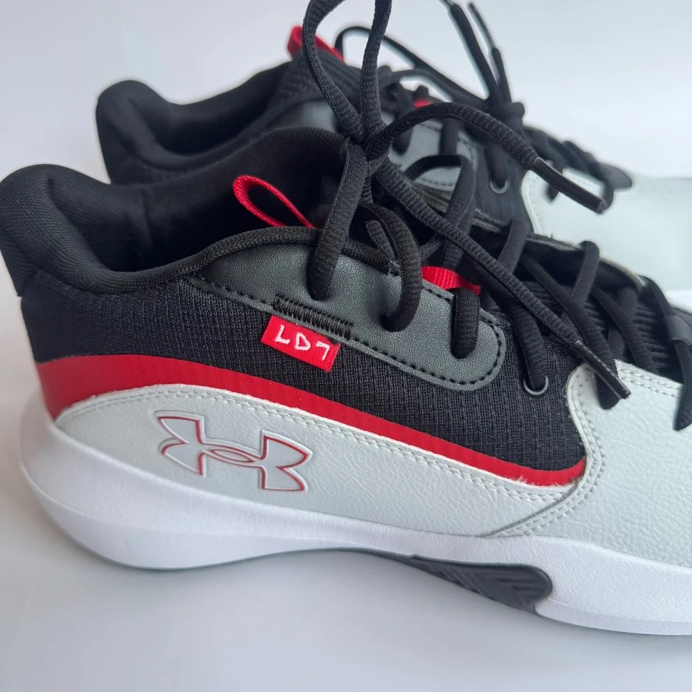Under Armour UA Lockdown 7 Gray Red Black Mens Basketball Shoes Sneakers Size 13